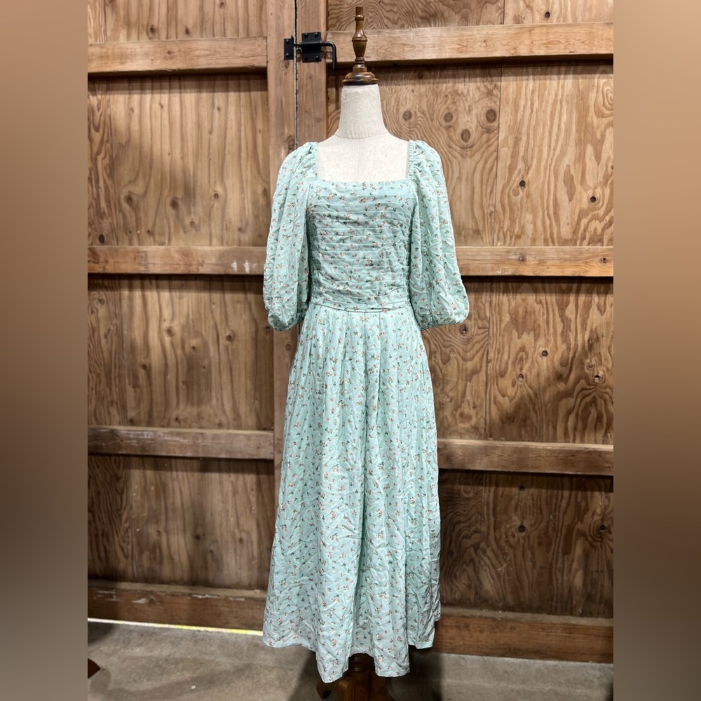 Ivy City Co. Hazel Dress Green Floral Print Smocked Back Pleated Front Size XS